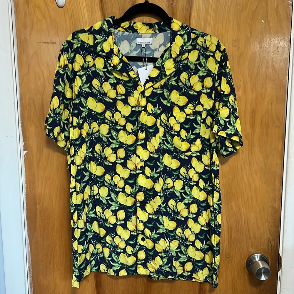 Lemon Button Up